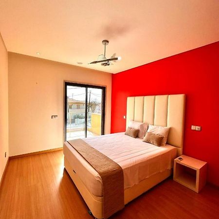 Funtastic Villa With Pool Albufeira Extérieur photo