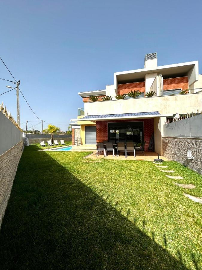 Funtastic Villa With Pool Albufeira Extérieur photo